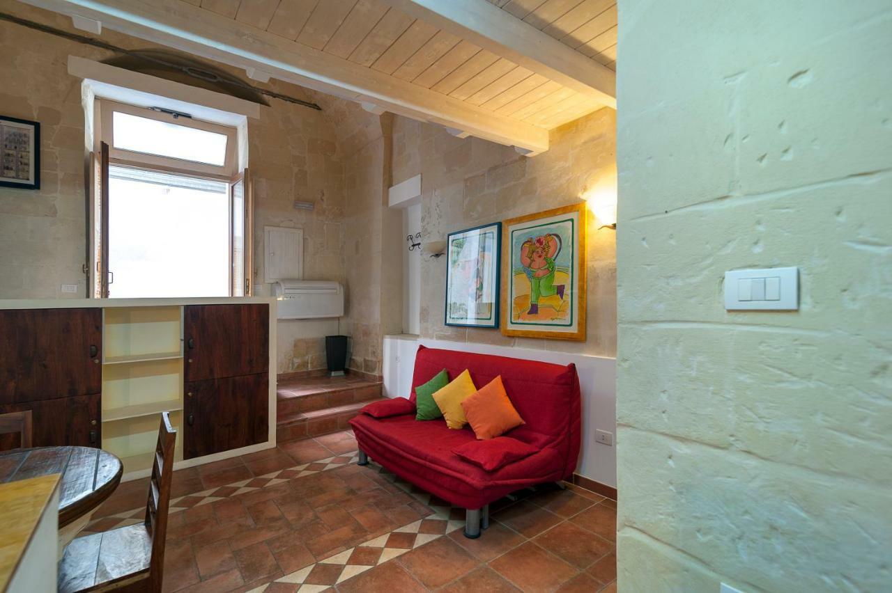 Dimora Dei Baroni Apartment Lecce Ngoại thất bức ảnh